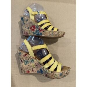 Born BOC Leather Slingback Cork Wedge Sandals Womens Size 9M Floral Muted Yellow